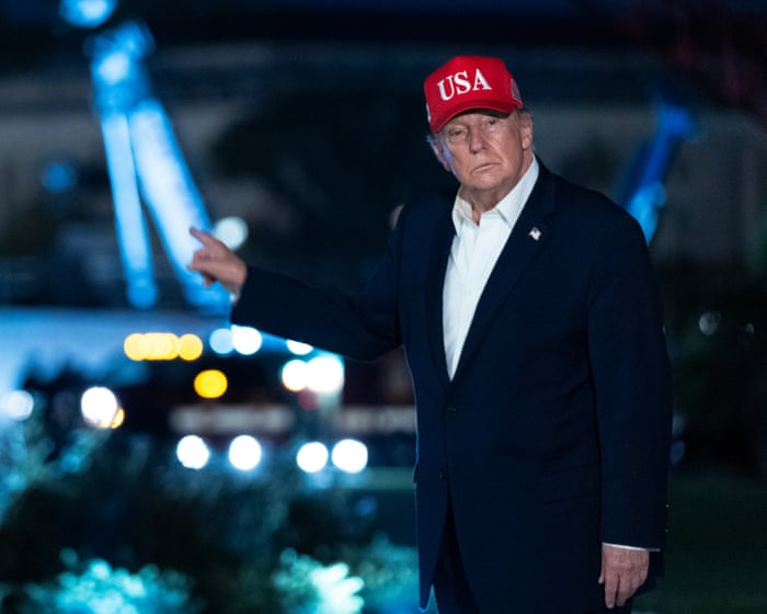 Плохие новости для Трампа перед промежуточными выборами: всё ещё экономика, глупец